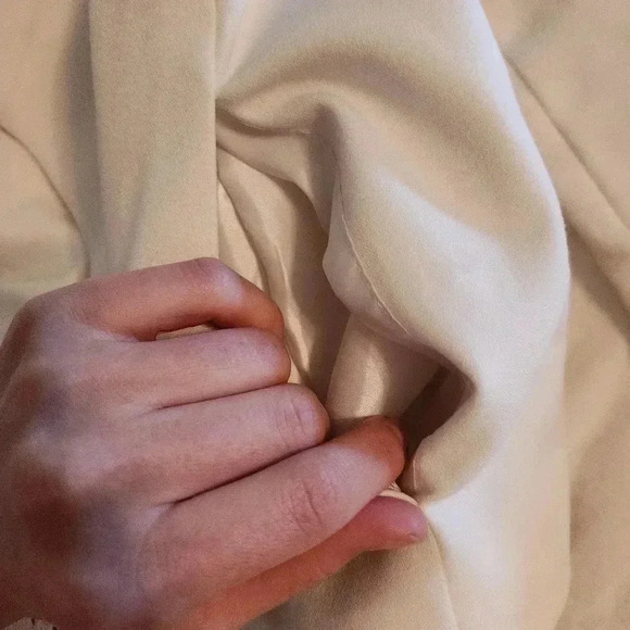 BCBG White Cropped Sleeve Blazer preppy business casual Formal Collared suit off - Picture 10 of 10